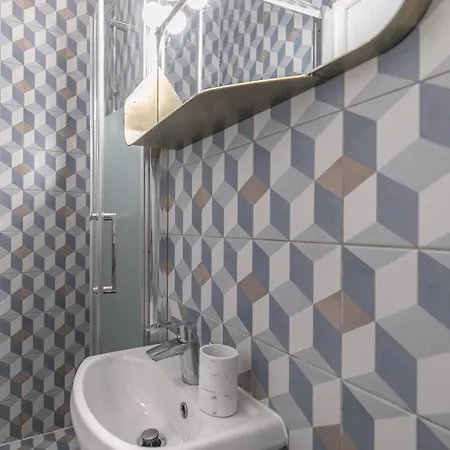 Mba - Splendide - Gambey 1 - Proche Republique Apartment